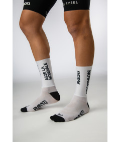 Decathlon AG2R GT Vega socks